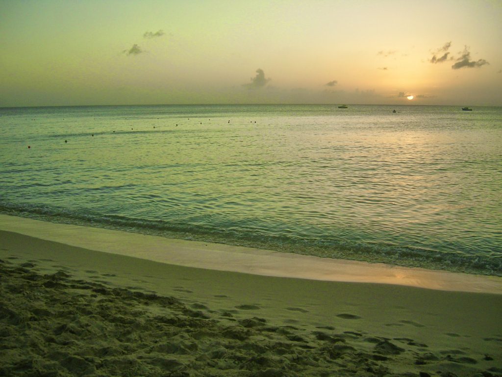 Bats Rock Bay, Barbados
in the evening, #1000tuntiaulkona - Mahdotonko? 1000 tuntia ulkona haaste