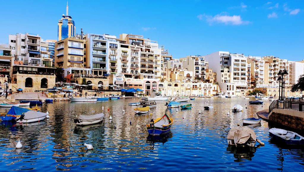 Malta turistikohteena - Balluta Bay