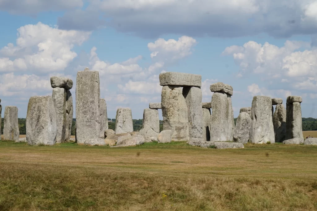 Stonehenge Matkalle lähelle tai kauas