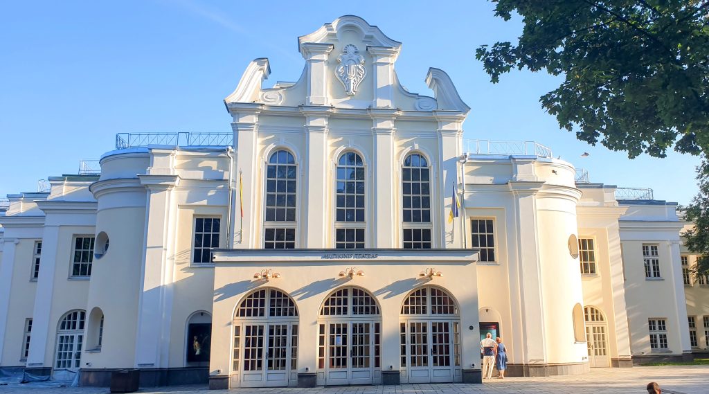 Vieraanvarainen Kaunas - Kauno valstybinis muzikinis teatras