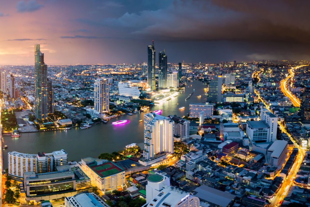 Hellotickets Yhteistyö Bangkok skyline night 