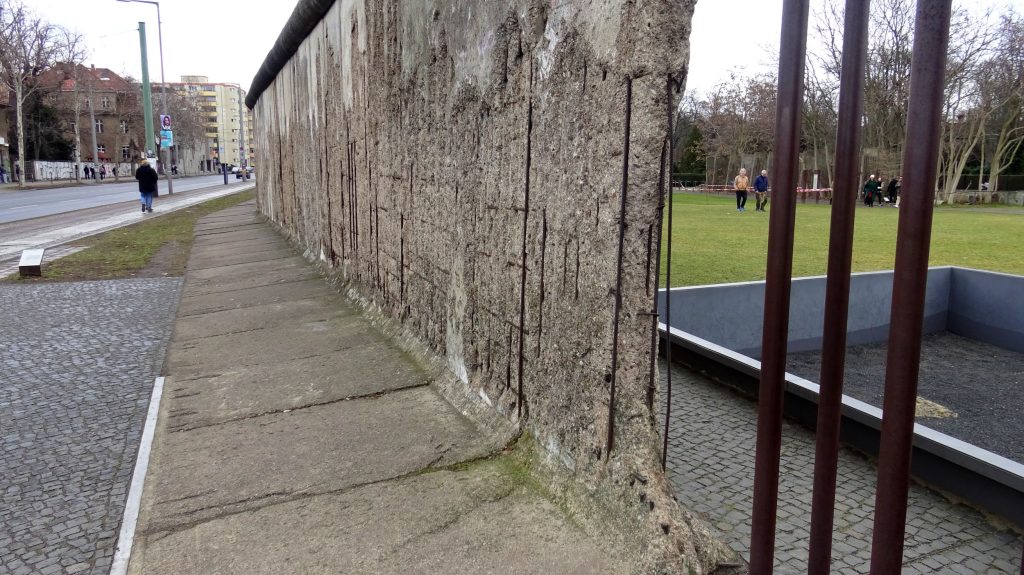 Berliinin muurin muistomerkki (Berliner Mauer Gedenkstätte)